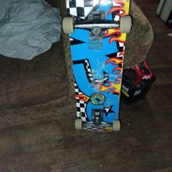 DGK (DIRTY GEHTO KIDS)