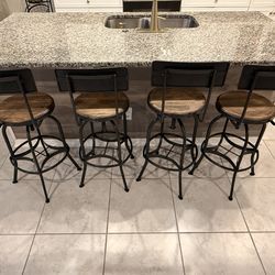 Set of 4 Industrial Bar Stools – Wood & Metal (Excellent Condition)