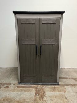 Rubbermaid Shed