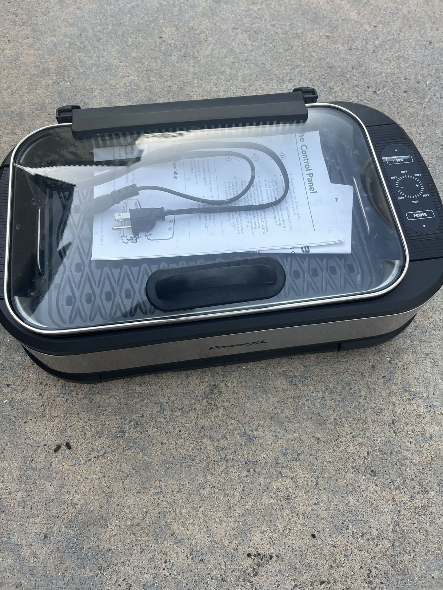PowerXL Smokeless Indoor Grill – Like New!