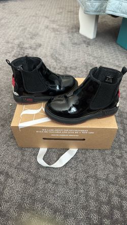 Zara Minnie Mouse Boots