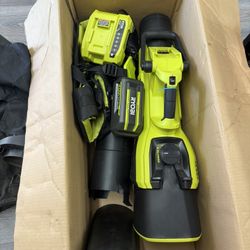 40V HP Brushless 100 MPH 600 CFM Cordless Leaf Blower/Mulcher/Vacuum with (2) 4.0 Ah Batteries and Charger