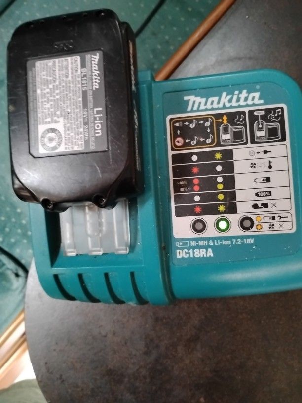 18v Makita Charger And 1 24wh 18v Battery. Both In Perfect Condition. 20.00
