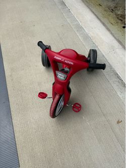 Radio Flyer Twist Trike