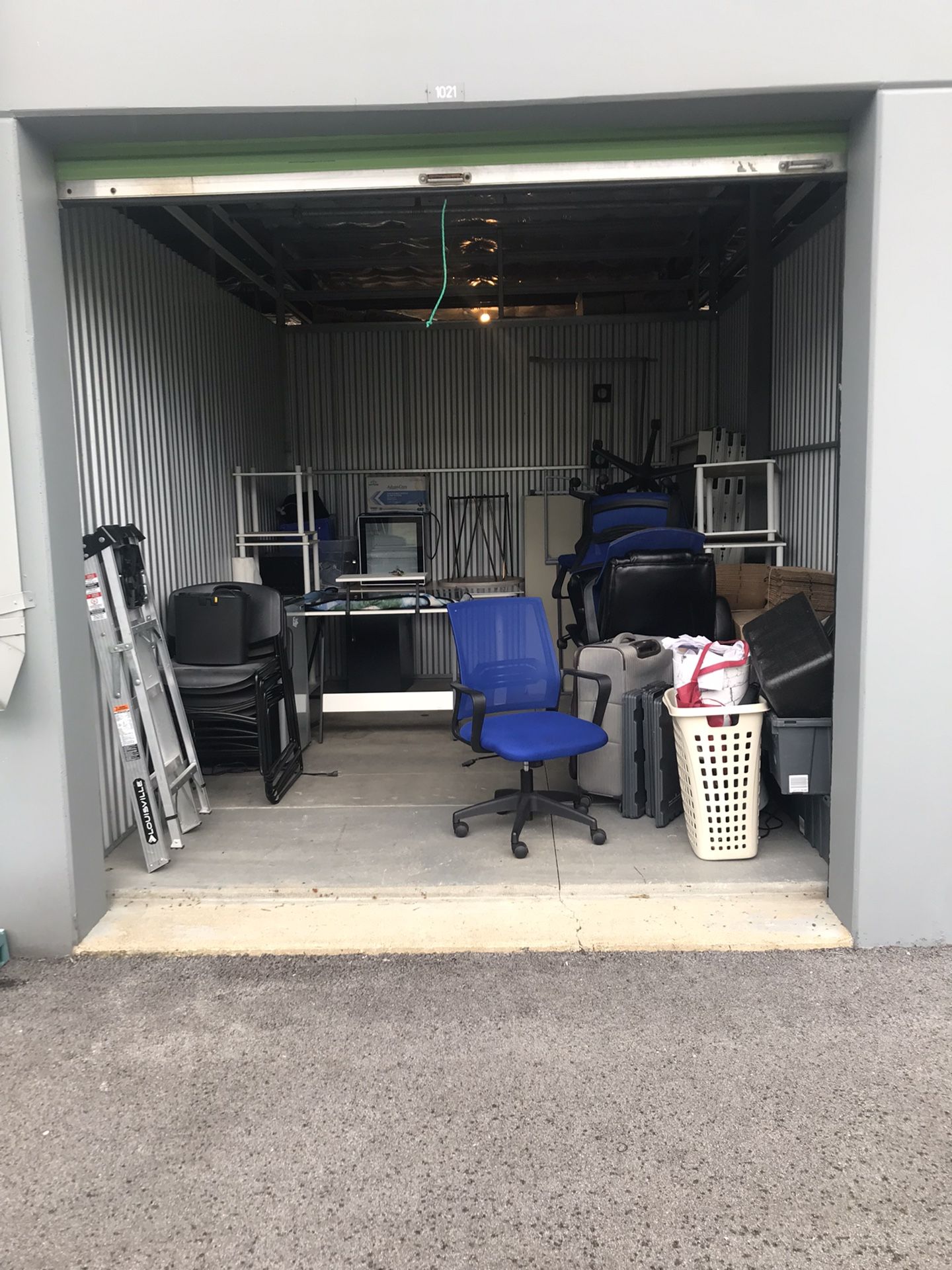 Storage Unit Business Office Supplies for Sale in Tinley Park, IL