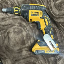 dewalt screwgun 