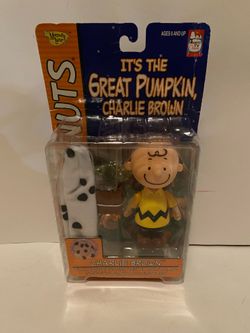 New Peanuts It’s the Great Pumpkin, Charlie Brown figure