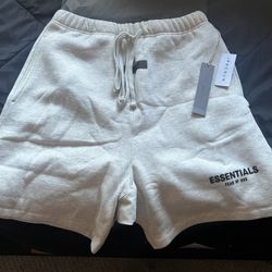essential shorts 