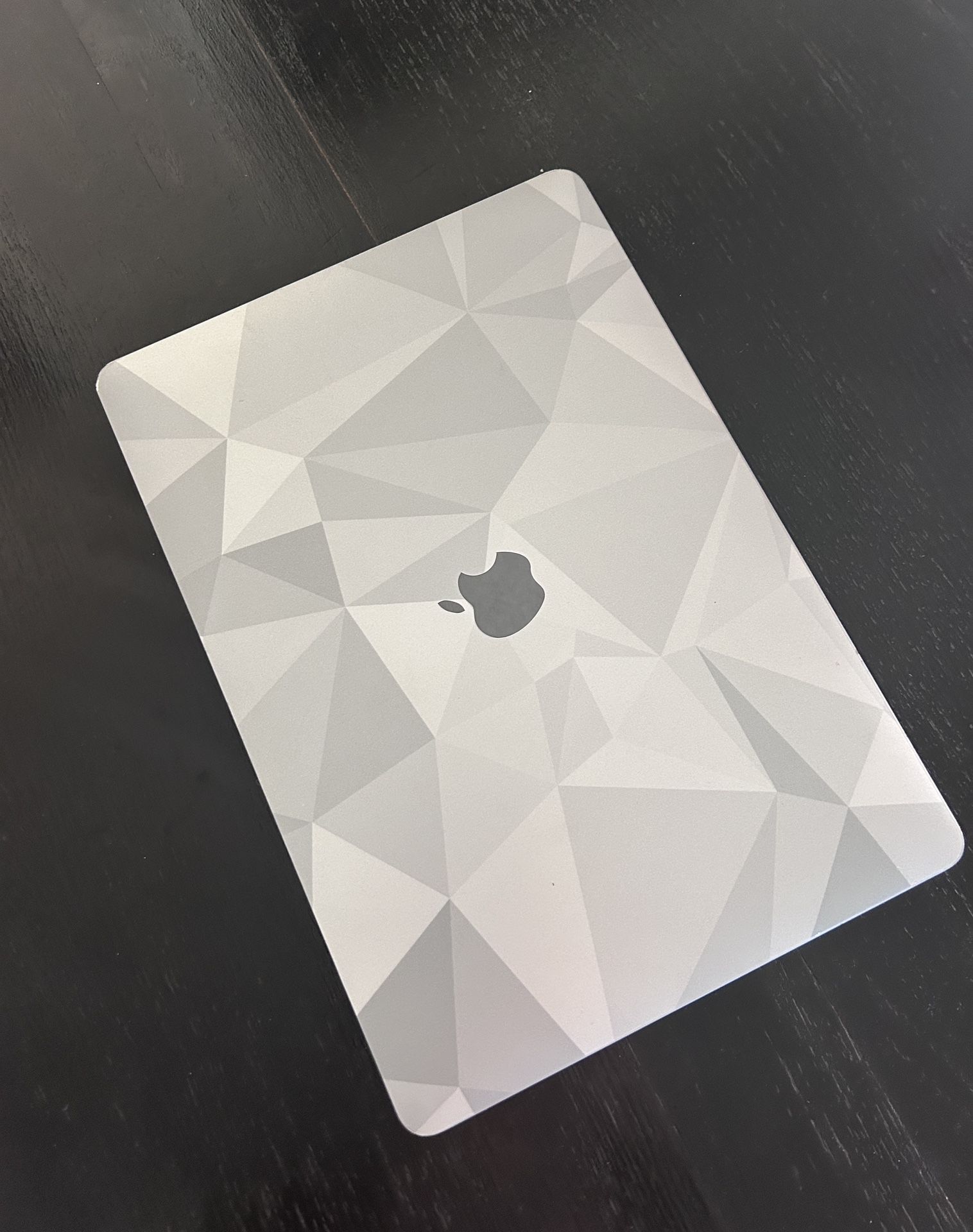 2020 M1 MacBook Pro 8-core GPU 8gb RAM 512GB SSD Space Gray