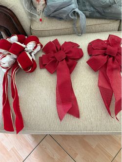 3 CHRISTMAS BOWS