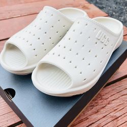 UGG SLIDE IT SANDAL SEA SALT - SIZE 9