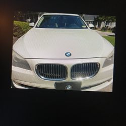 2012 BMW 750i