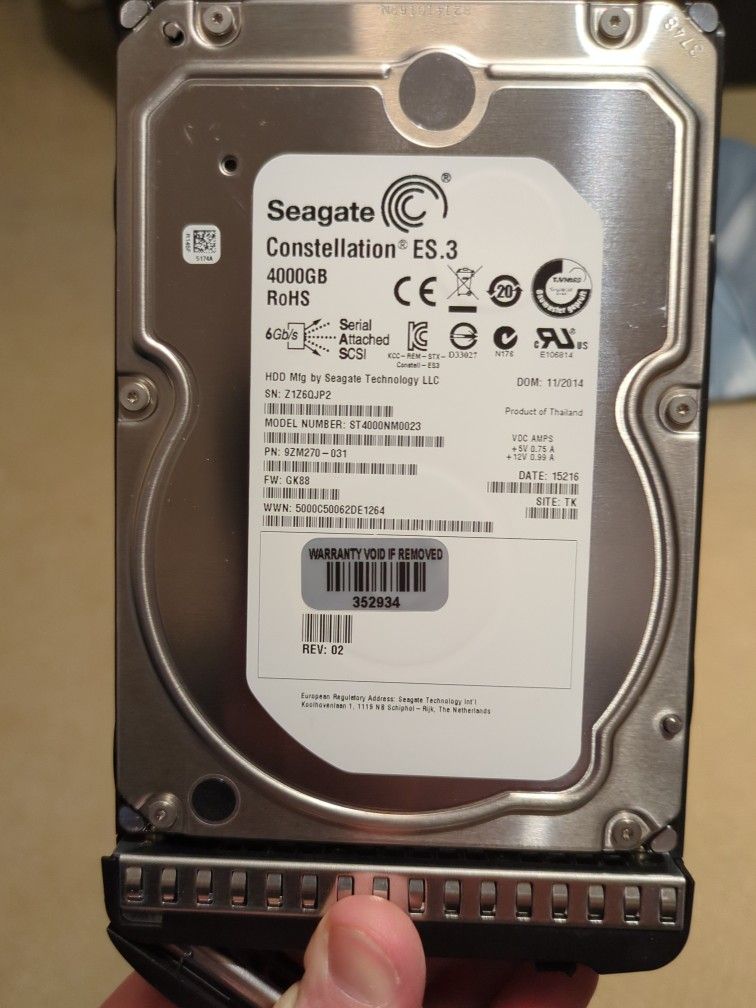 4 Seagate 4 TB Drives