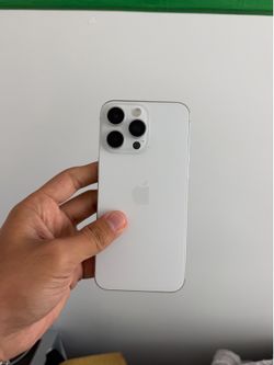 iPhone 15 Pro Max Unlocked 256GB