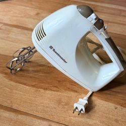 Toastmaster Hand Mixer