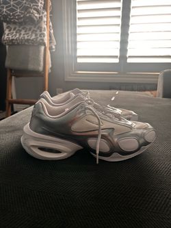 Nike Air Max Muse Women’s Shoes