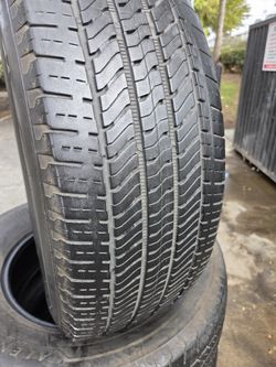 Set De Llanta 265/70R18 BRIDGESTONE