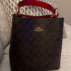 Coach Bucket Bag