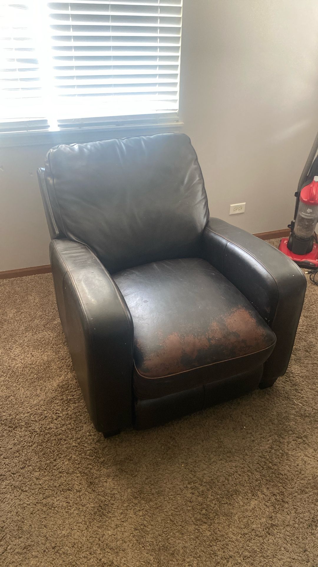 Leather reclining chair