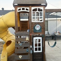 Cedar Summit By Kidskraft Swing Play Set