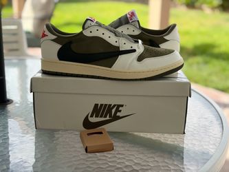 Travis Scott Medium Olive Size 14