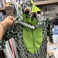 Toddlers Costume Size 2t &4t