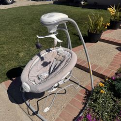 Baby Swing Bouncer. 