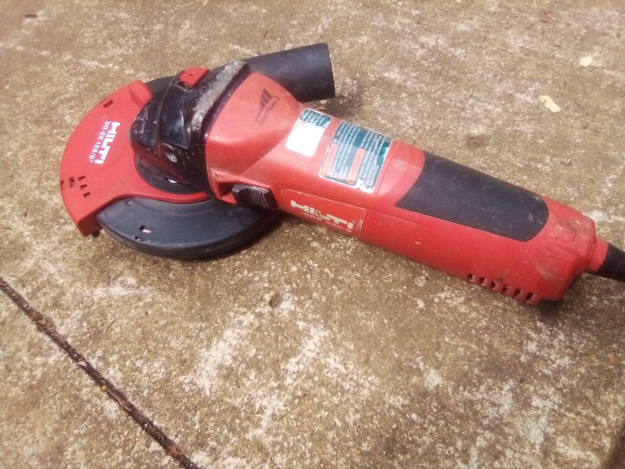 Hilti DCG 500-S Angle Grinder W/ Dg-ex 125/5” Head