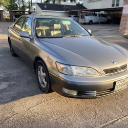 1998 Lexus ES 300