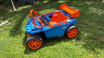 Hot Wheels Kids Ride-On Electric Car