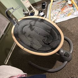 Baby swing