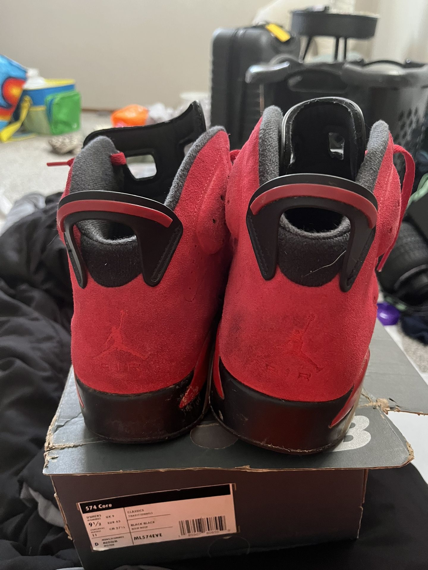 Air Jordan 6 retro toro bravo