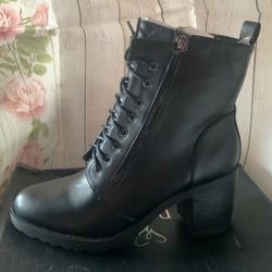 Boots Shoes