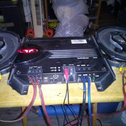 Rockford Fosgate Punch P2002 And Bridged 2-Channel 4 Ohms 2 Ohms Made In The USA 