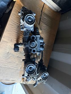 ABS Valves for peterbilt (contact info removed)