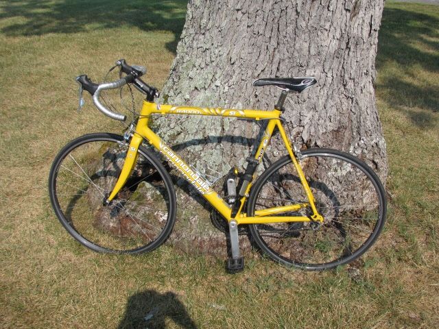 58 cm Cannondale R4000si Road bike (Price Reduced)