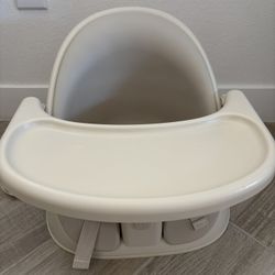 Boppy Booster Seat 