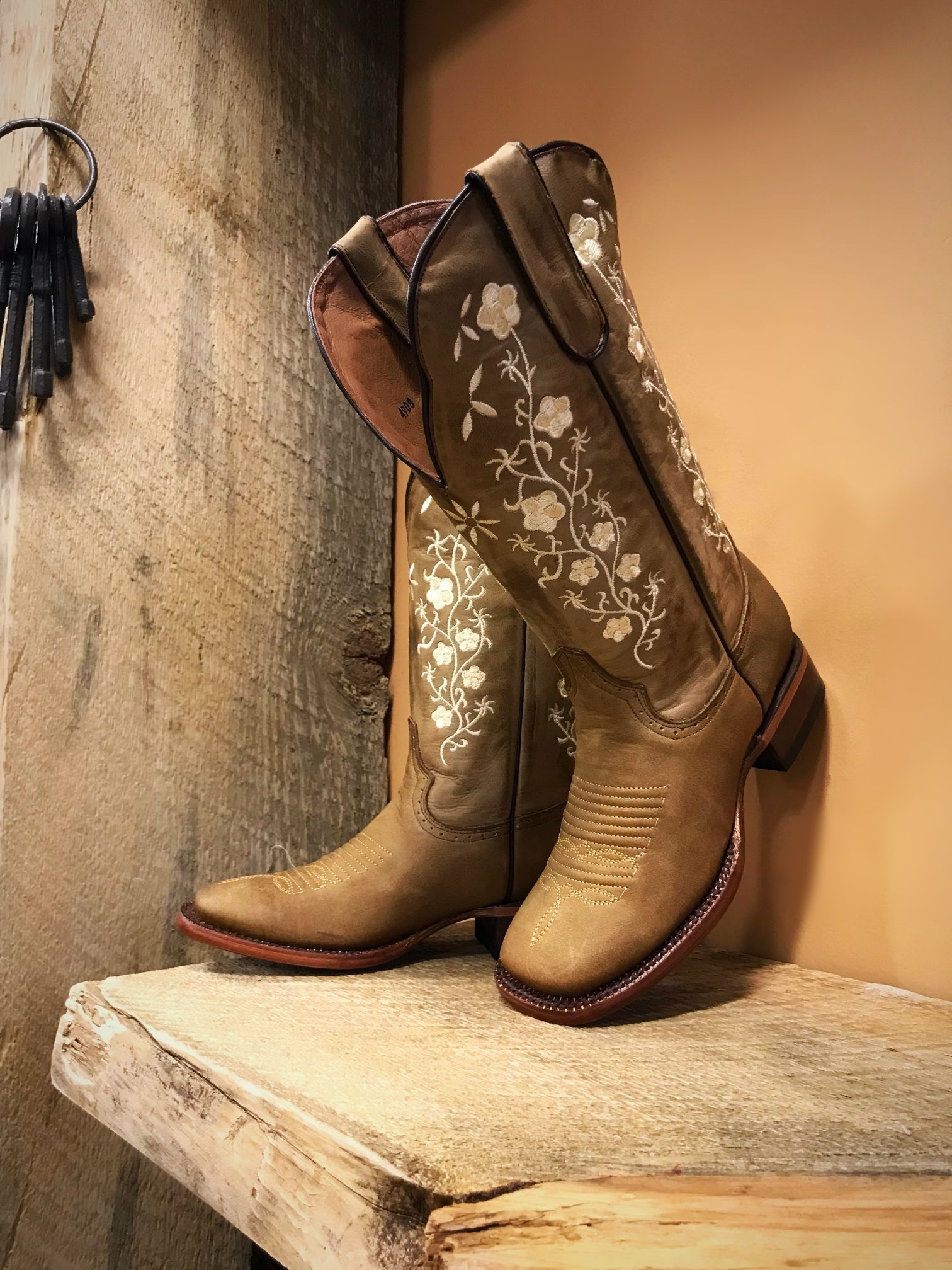 Cowgirl Boots For Women Size 10