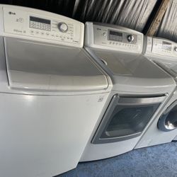 Lg Set Washer Electric And Dryer Gas /🔌Comes with 2 month warranty 📆LOCATED AT:📍📍 5200 E 10TH AVENUE TAMPA FL 33619PHONE 📲 813~473~0570