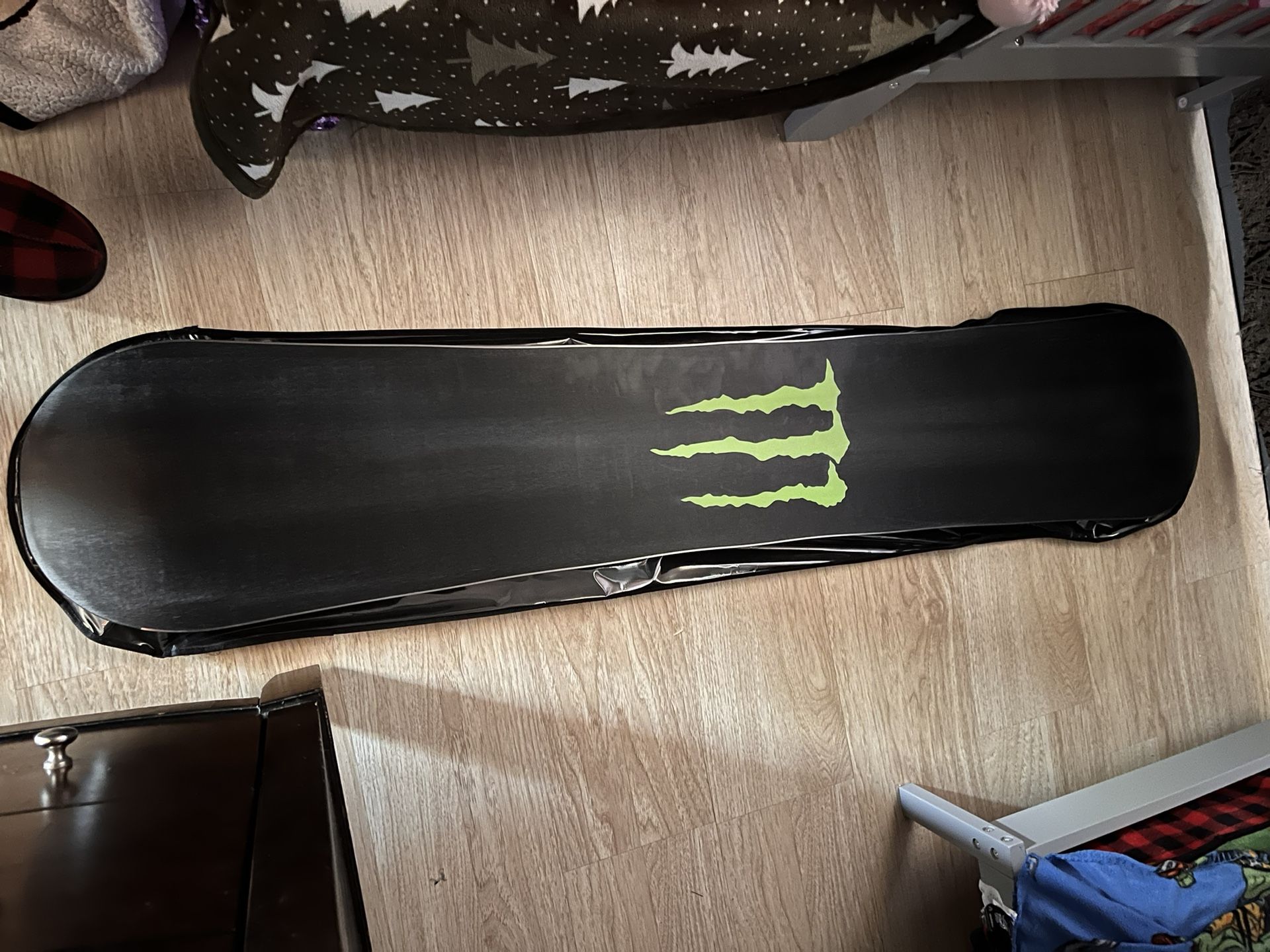 Monster energy Snowboard 
