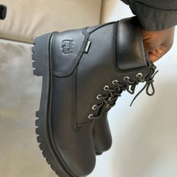 Timberland Boots 10 Men New