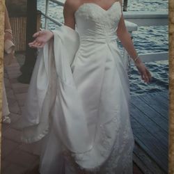 Maggie Sottero Wedding Dress