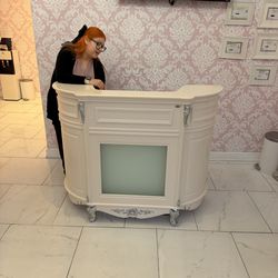 Business   Front desk