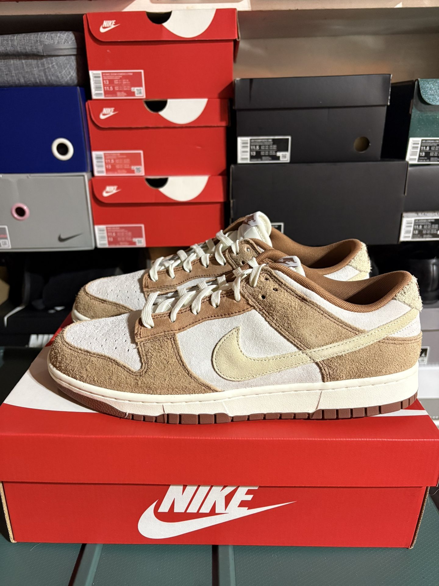 Nike Dunk Low Premium Sail / Curry $160