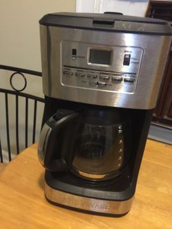 Coffee Maker and Coffee Pot