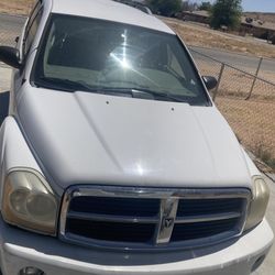 2005 Dodge Durango 