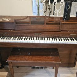 Baldwin Piano