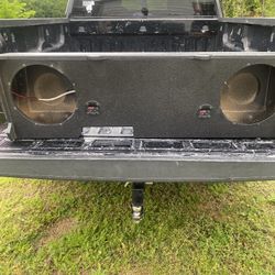 Pro Box For Two 12 Speakers 