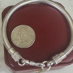 Solid 925 Sterling Silver wide snake chain bracelet , size 8.25in , 43grams , 1.5 ounces , marked 925 , solid hook closure , thick snake chain  on thi