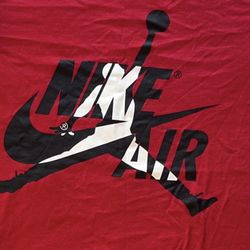 Red Nike Air Jordan T-shirt 